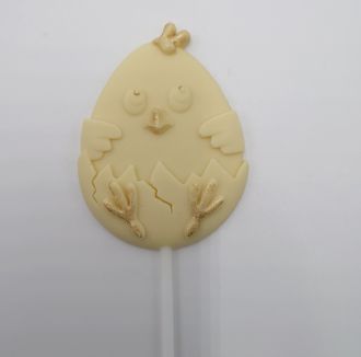 Фигурка из шоколада белого «Цыпленок» на палочке