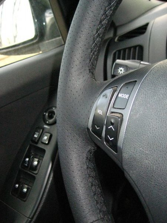 Кожаная накладка на руль Hyundai Elantra IV (HD) 2006-2010г.в., черная