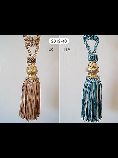 Кисть средняя с ленточками, 72 см. Арт. 2012-40