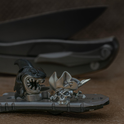 Изделие № 42.1. "Пират с саблями"