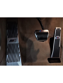 Накладки на педали антискользящие для тюнинга салона BMW E90 / E91 / E92 / E93 аксессуары для декора