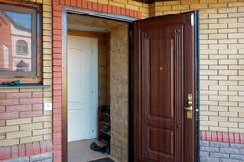 Ремонт старой входной наружной двери