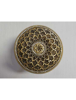 Золото(античное), цвет декоративного и полезного прихвата портьер