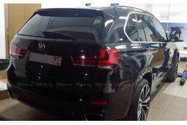 Защита (бронирование) кузова BMW X6 антигравийной пленкой 3М, тонировка пленкой Santec пр-ва США.