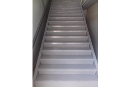 монтаж металлических лестниц