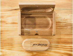 Шкатулка с музыкальным альбом группы New Urengoy на USB носителе