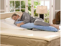 Подушка обнимашка для сна мужчин холлофайбер размер I 160 x 30  см с наволочкой сатин страйп Небесный