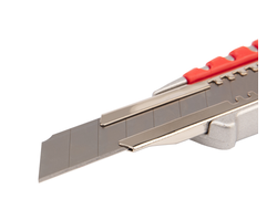 Нож с сегментированным лезвием 18 мм, металлический обрезиненный корпус REXANT