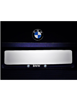 Номерные рамки BMW из металла и пластика с подсветкой логотипа