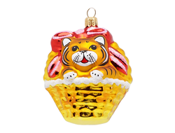 символ года тигр в корзинке стеклянная елочная игрушка