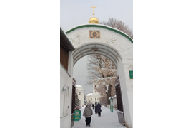 Усадьба Ленинские горки - монастырь святой Екатерины