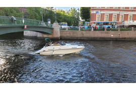 На катере по рекам и каналам Петербурга