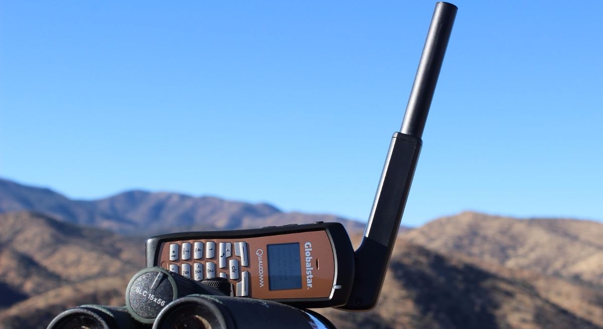 Qualcomm GSP1700 самый компактный в семействе спутниковых мобильных телефонов Globalstar