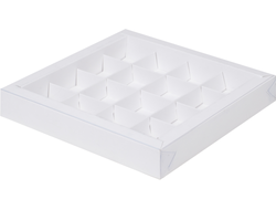 Коробка на 16 конфет 20*20*3 см,  с пластиковой крышкой и с разделителями, Белая