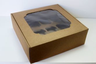 Коробка ПЛОТНАЯ на 12 кексов с окном, 30*30*10 см, КРАФТ