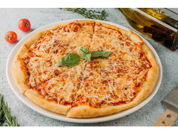 Мини пицца Маргаритка с томатами и сыром Моцарелла
