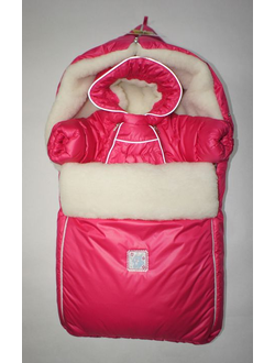 Зимний комплект для новорожденного "Ягода-малина" oт 0 - 6 мес. + комплект одежды малышу в ПОДАРОК, арт. 2121м
