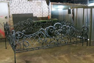 Ограда Роза горячая ковка 2500хх2500мм