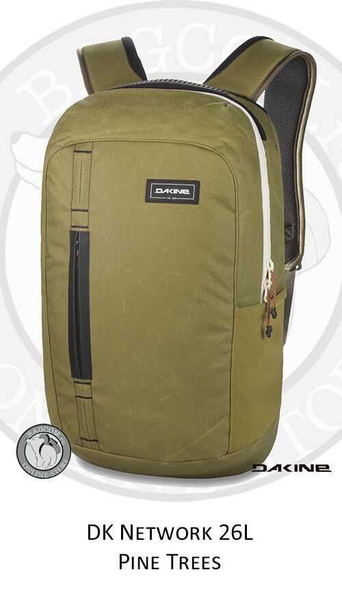 Рюкзак Dakine Network 26L Pine Trees вид спереди