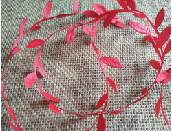 Декоративная красная лента "Листочки", цена за 1 метр