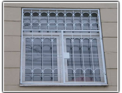 Сварные решетки на окна Брянск