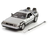 Модель машины Back to the Future Delorean 1:24