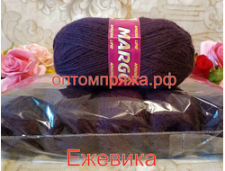 Акрил с пухом цвет Ежевика. Цена за упаковку (в упаковке 5 клубков) 400 рублей