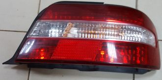 Стоп сигнал Toyota  Chaiser  96-98  22-268R   81551-22820