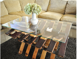 Деревянные бочки столы