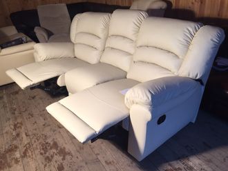 Абсолютно новый кожаный диван-реклайнер Мюнхен, пр-во Германия, в наличии.