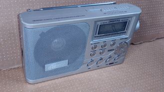 Радиоприемник Ritmix RPR-1380 (донор)