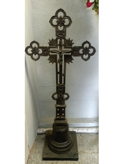 Крест литой выс. 155 см. с куполом  (крест 120 см, купол 35 см.)