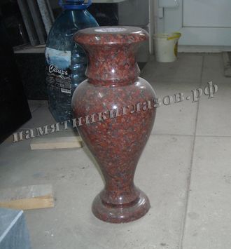 Ваза гранит красный 300мм