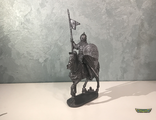 Всадник Русич 10 (Знамя и щит с птицей) Случайная лошадь