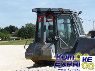 14X-911-2181 Стекло за дверью верхнее KOMATSU D61 D63 D65 D68 D155 D375A-3