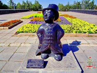 РЕЗИДЕНЦИЯ ТАТАРСКОГО ДЕДА МОРОЗА И СНЕГУРОЧКИ «КЫШ БАБАЯ И КАР КЫЗЫ»