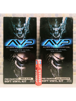 Scar Predator &amp; Grid Alien from AvP pre painted soft vinyl kit of X-PLUS .