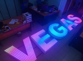 Пиксельные RGB буквы от 240 руб./см.