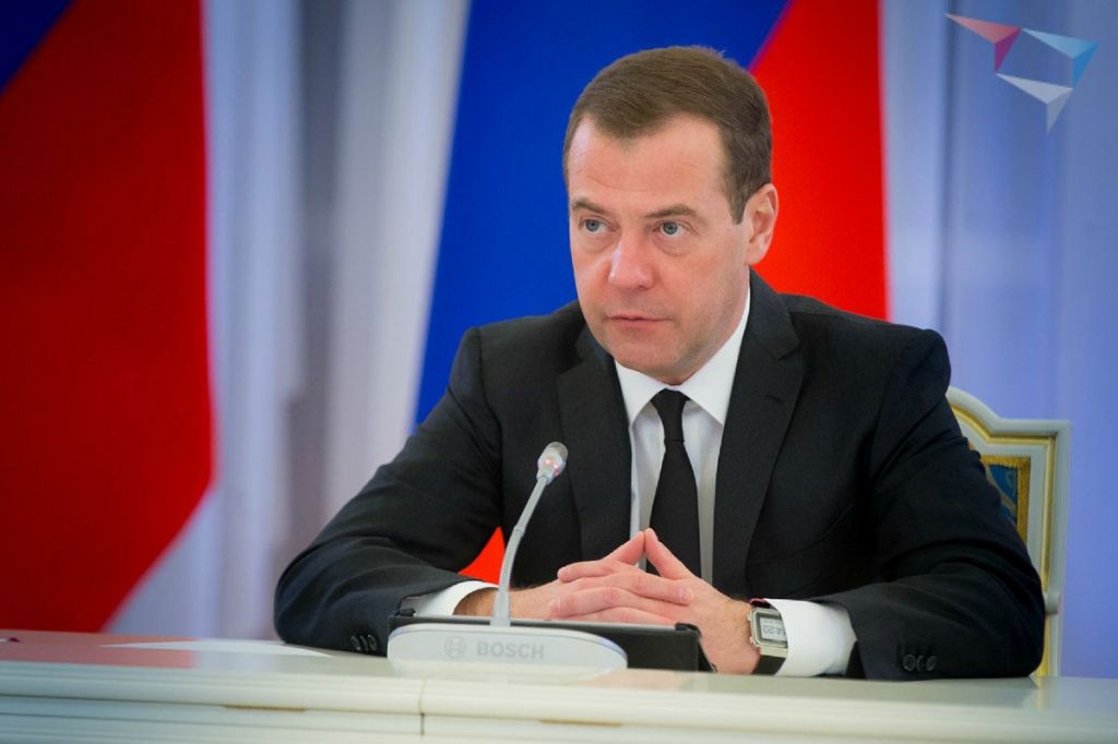 Медведев предложил забирать лицензии неэффективных недропользователей