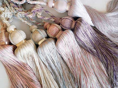 Большая кисть со стразами, многоцветная, 93 см. Арт. 2013-54