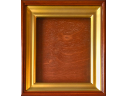Киот деревянный с рамой "под золото" для иконы формата 17,5 х21см.