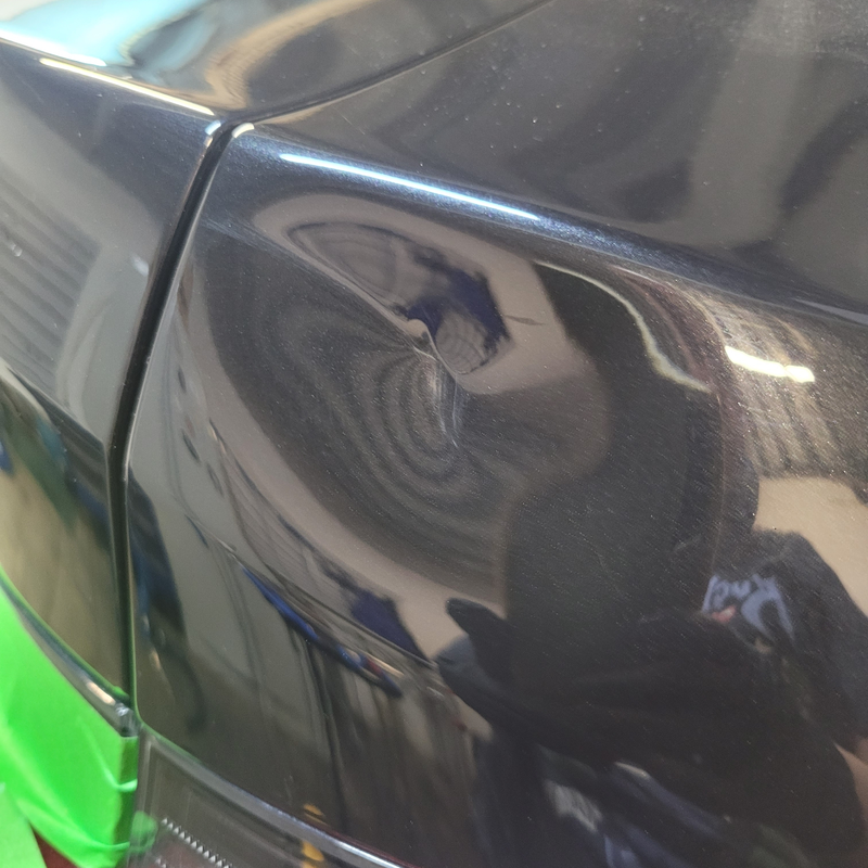 Ремонт вмятины на заднем крыле BMW X4