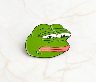 Брошь-значок «Pepe the Frog»