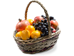 Фруктовая корзина с гранатом, апельсинами, яблоками, виноградом