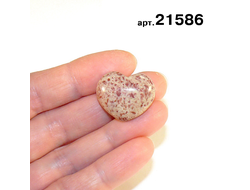 Яшма натуральная (сердце) арт.21586: 5,8г - 19*23*10мм