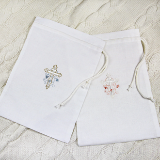 Теплый набор или стандарт - на выбор,  модель "АННА": рубашка, чепчик, махровое полотенце; можно вышить любое имя, цена от