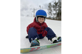 Детская тренровка на сноуборде