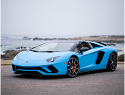 LAMBORGHINI AVENTADOR S ROADSTER