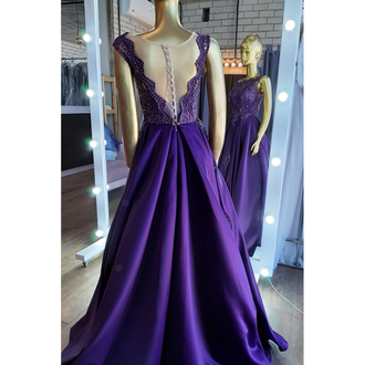 Фиолетовое бальное платье с вышивкой и пуговицами на спинке  прокат Уфа