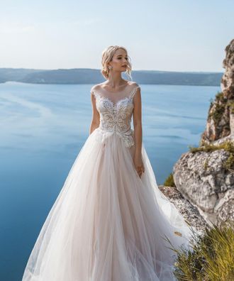 Свадебное платье айвори с перышками "Мона" прокат Уфа